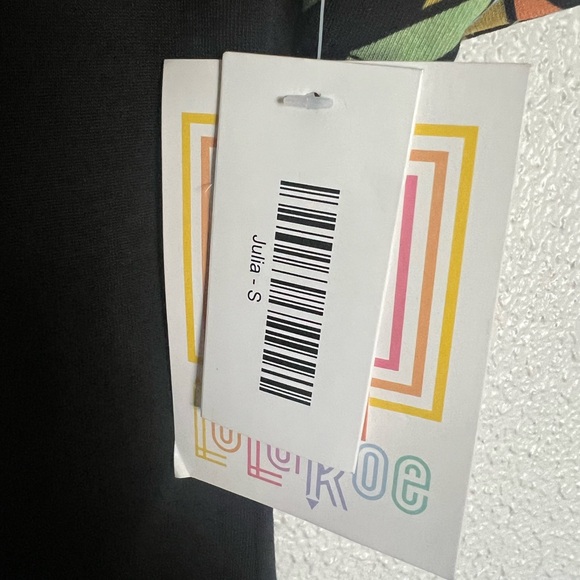 Lula Roe Julia - Picture 3 of 4